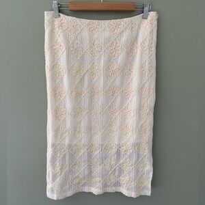 Solitaire Cream Crochet Embroidered Boho Floral Pencil Skirt NWT Size M